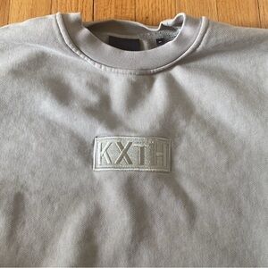 Kith light grey cropped sweatshirt